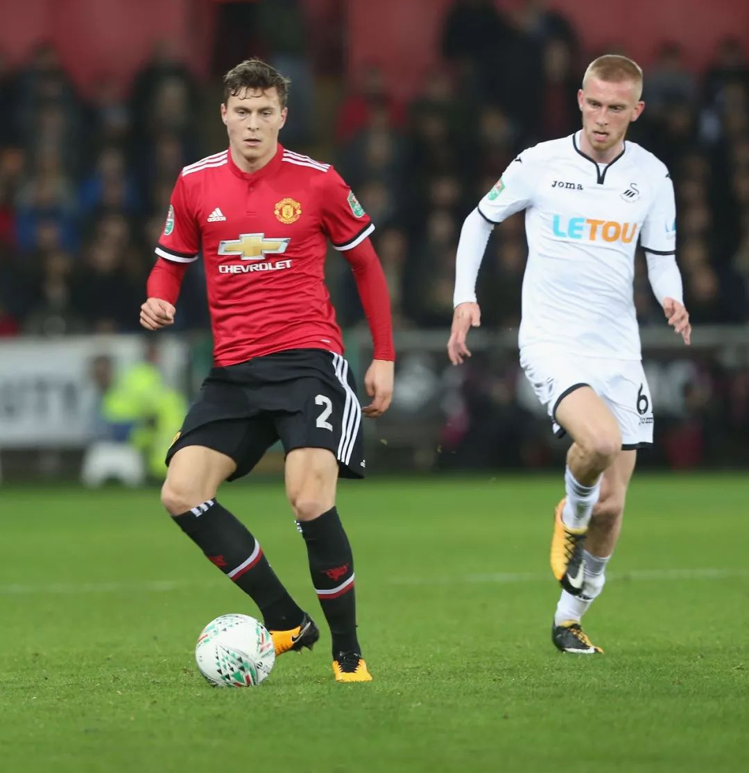 他以实际行 他以实际行